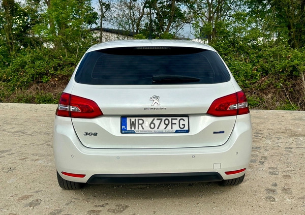 Peugeot 308 cena 28900 przebieg: 227000, rok produkcji 2015 z Wrocław małe 781